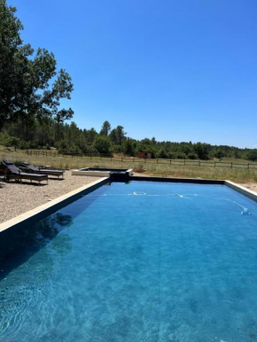 charmant appartement indépendant au sein d'un mas provençal